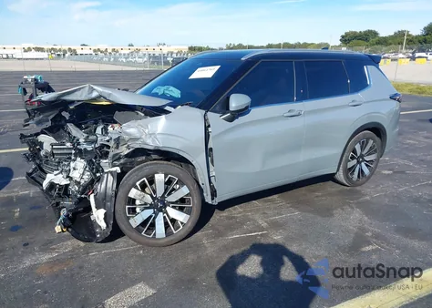 2025 Mitsubishi Outlander Sel 2.5 2Wd из США, поврежденный, VIN JA4J3WA86SZ012164